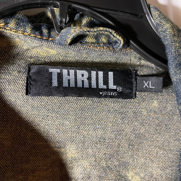 Thrill  Distress/Ripped Denim Long Sleeve Jacket. XL - Picture 3 of 8
